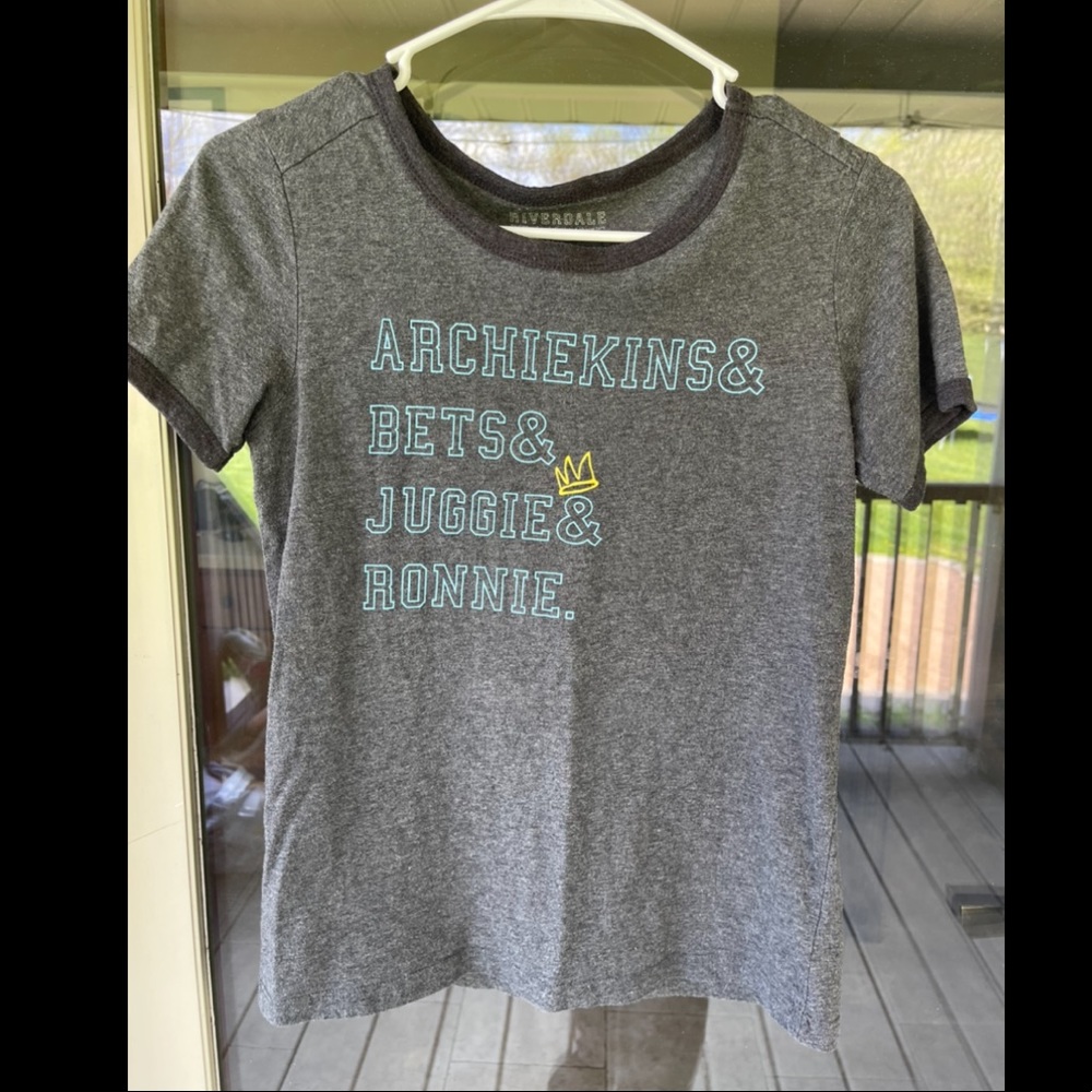 T-shirt